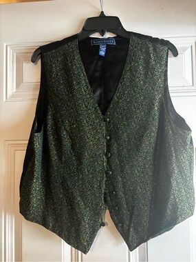 Karen Scott Women’s Vintage Green and Gold Patterned Brocade Vest
